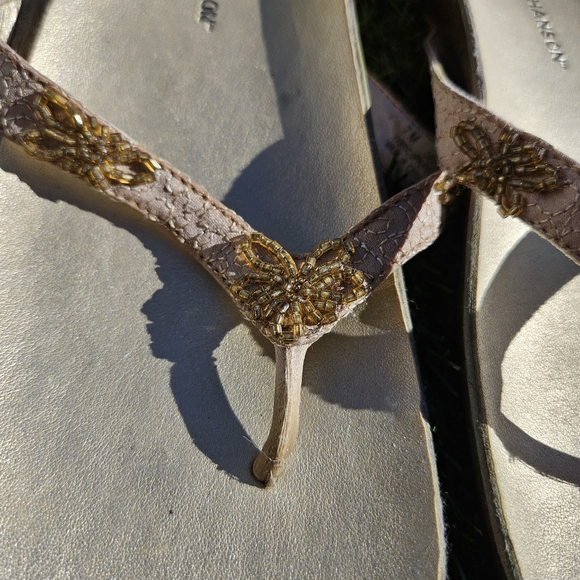 Hillard & Hanson Womens Open Toe Sandals Flip Flop Size 7 Gold - Picture 7 of 11